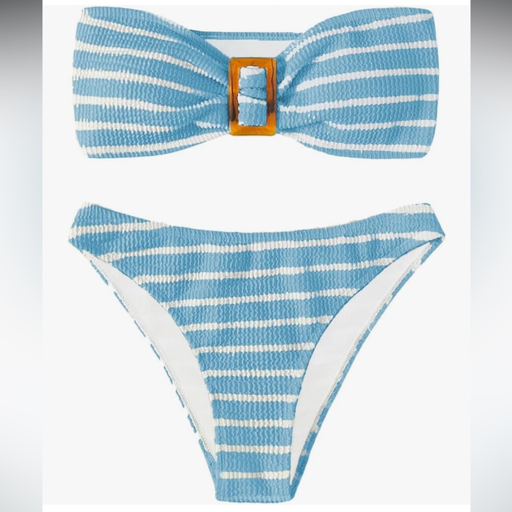 NWOT Blue and White Striped Bikini (small)